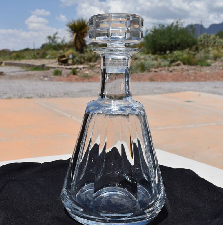 Baccarat Liquor Decanter (1 of 4)