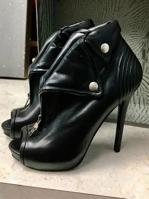 $970 Alexander McQueen Black Leather Skull Zip Booties Boots Shoes 37 (1 of 11)
