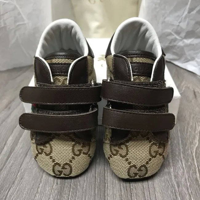 Gucci Baby Shoes.size 17 Made In Italy. Auction