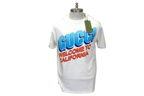 GUCCI Logo Welcome to California Men's T-shirt M size: GUCCI Logo Welcome to California Men's T-shirt M size. New with tags. Inventory # CPFL