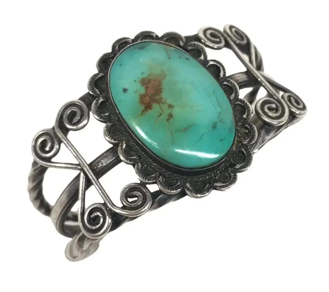 Vintage Navajo Sterling Silver & Turquoise Oval Stone Cuff Bracelet Hand Made (1 of 5)