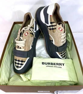 New BURBERRY Ramsey Check Low-Top Men's Trainer Sneakers - Size US 10: BURBERRYRamsey CheckLow-TopMen's Trainer SneakersMSRP - $790Size - US 10EUR 44UK 10Condition -Shoes are Brand New! Inventory # CPM