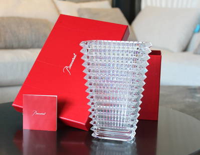 Baccarat France Beautiful Rectangular Vase || Signed || 8" - 19cm: The wavelike pattern of the Clear crystal rectangular Eye vase result from the outside horizontal cuts and inside vertical cuts, creating a dazzling visual effect. A contemporary design for original f