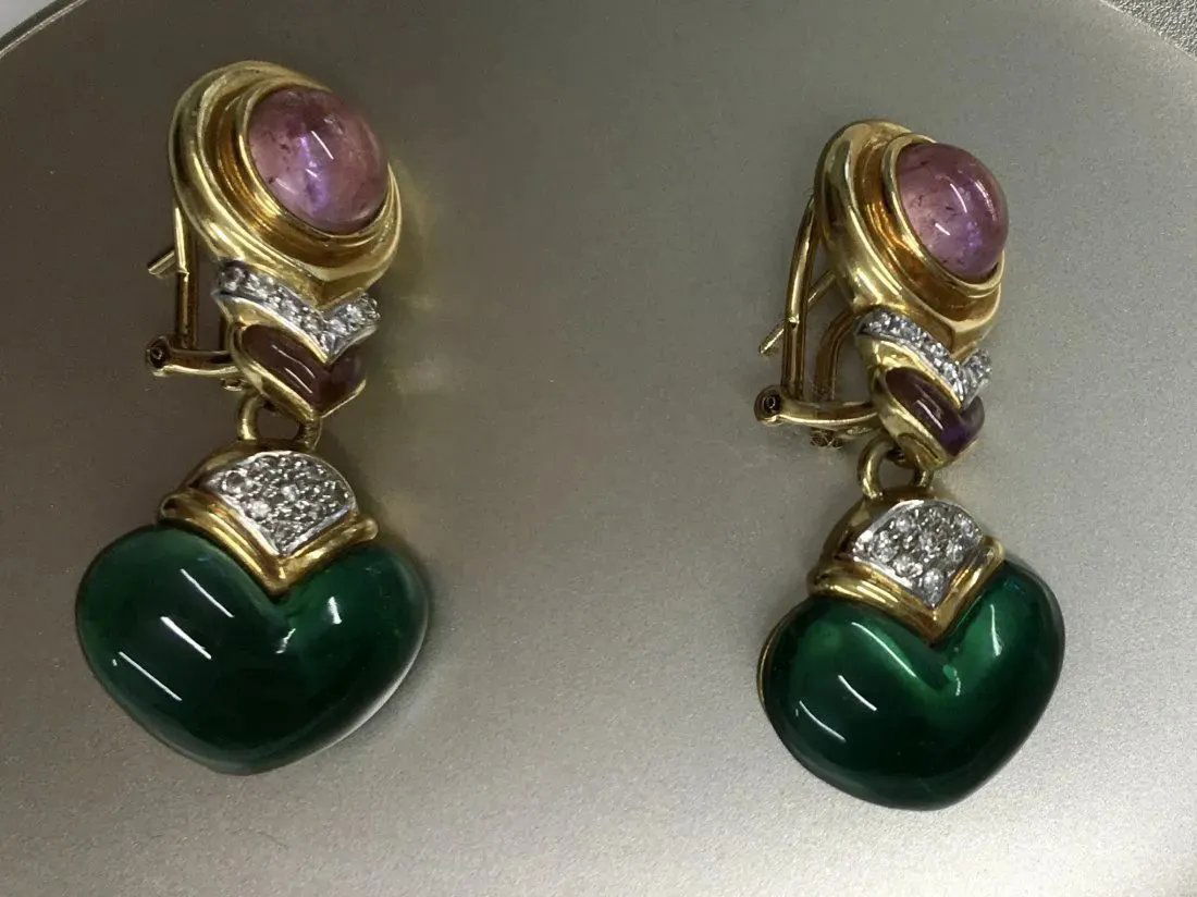 Emerald 18K Gold and Diamonds Beautiful Earrings (1 of 10)