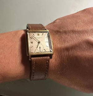 PATEK PHILIPPE 18K GOLD WRISTWATCH RETAILED BY HAUSMANN & CO Gondolo: RARE 1966. Patek Philippe Gondolo "HAUSMANN & CO",18K Yellow Gold 30mm Square Mechanic, manual wind up Watch 3485