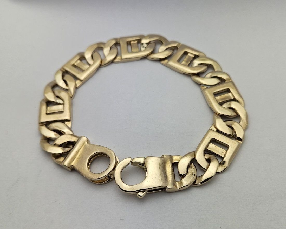 14k Gucci link italian Mens bracelet 64.5 grams (1 of 6)