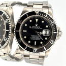 Rolex Submariner Date 40mm 16610 with Papers