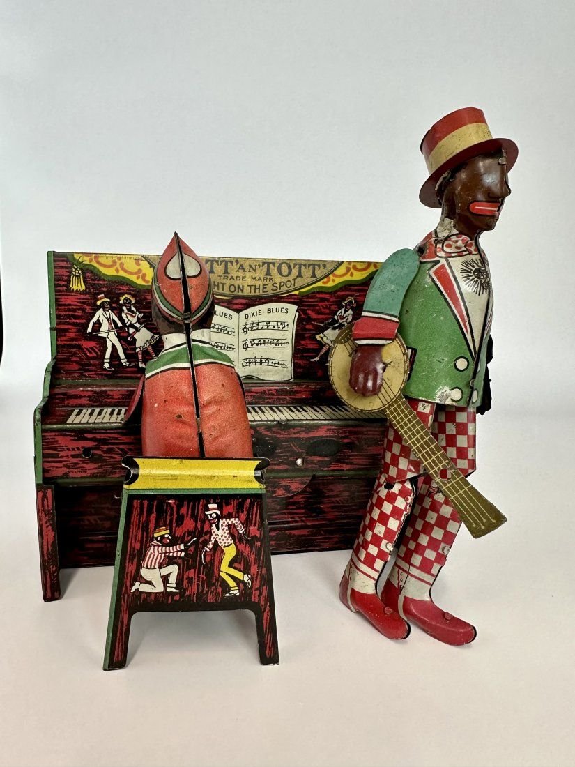 Unique Art tin windup Hott an Tott (1 of 8)