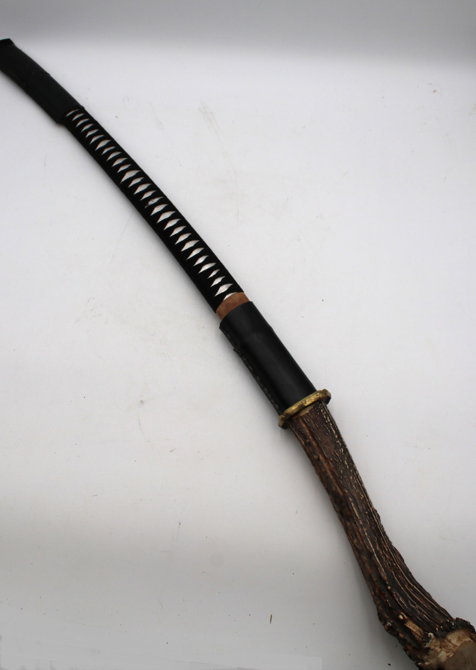 Japanese Sword with a Deer antler handle (1 of 13)