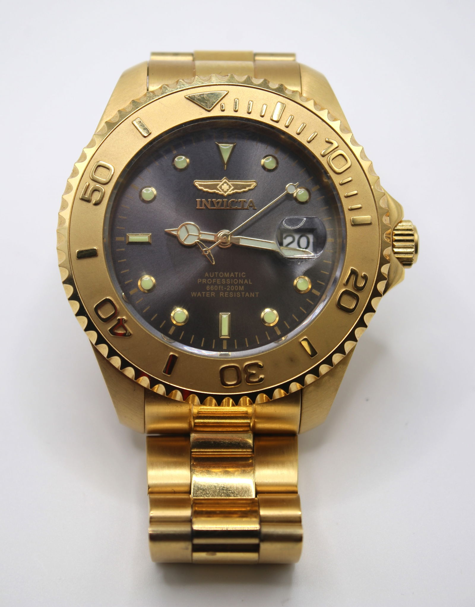 Invicta Pro Diver Automatic Movement Charcoal dial watch. (1 of 8)