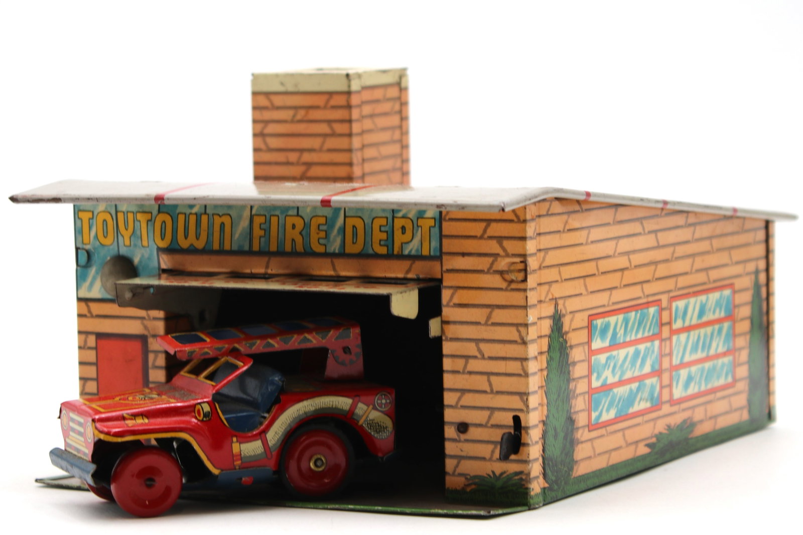 Vintage Tin Fire Station Department house and Fire fighter Car Toy. Made in USA by Wyandotte Toys (1 of 14)