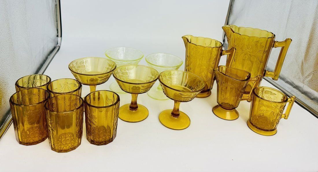 14 pc Lot Victorian Vaseline Glass (1 of 7)