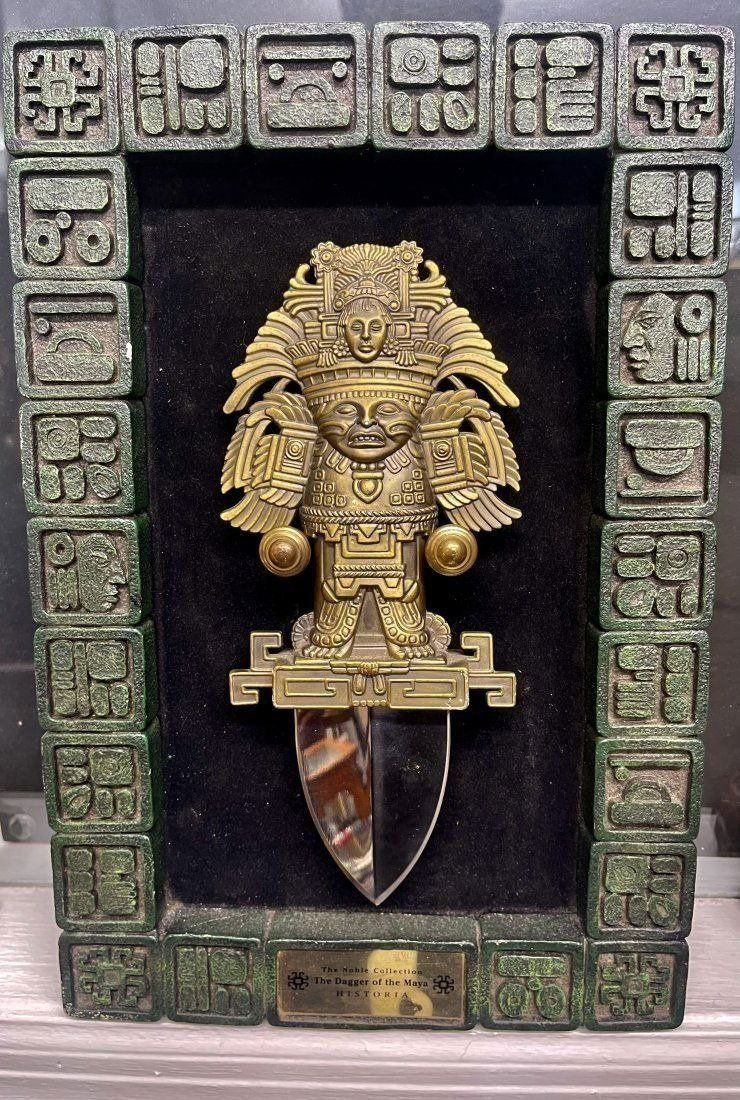 NOBLE DAGGER MAYA HISTORIA Limited edition: NOBLE DAGGER MAYA HISTORIA Limited edition. Dimensions: 13.5 x 9 inches frame . In excellent condition.