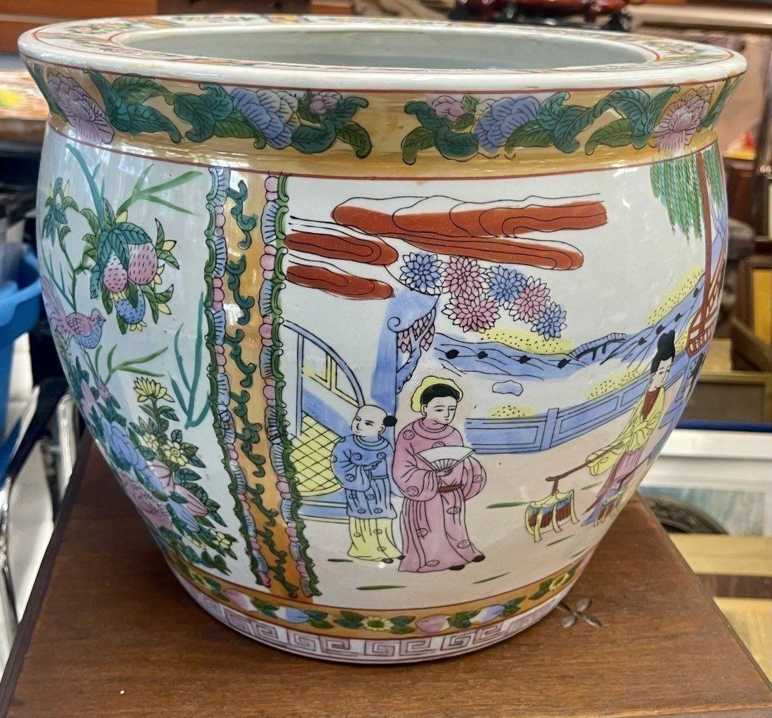 Vintage Large Chinese Porcelain Pot Vase15 x13 INCHES (1 of 10)