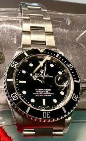 Rolex Submariner 16610 Oyster Perpetual year 2000