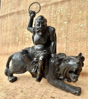 Antique Large CHINESE CARVED AGARWOOD FIGURINE MEN  RIDING A TIGER