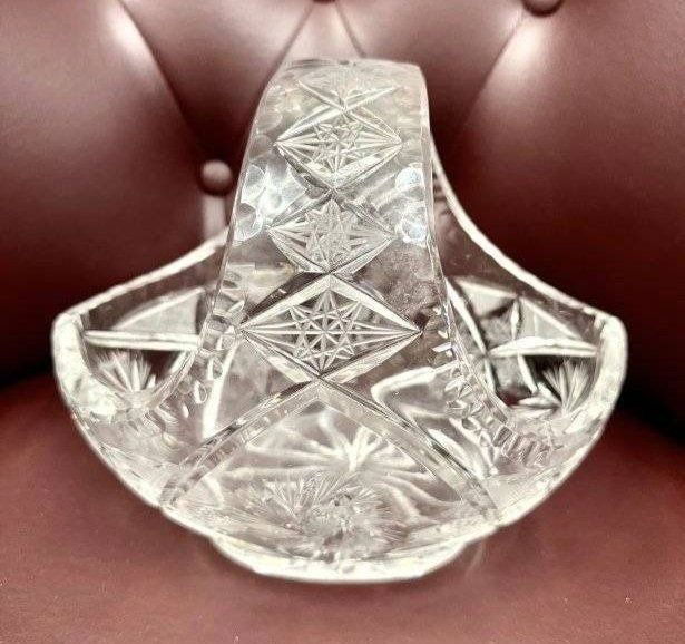 Vintage Russian heavy Cut Crystal Glass Oval Basket Bowl with handle (1 of 5)