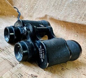 Vintage Binoculars Sears 6210 Coated Optics  8 x 40mm  Black 314ft/1000yds