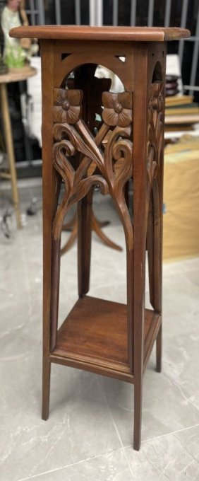 Antique CARVED Wood PEDESTAL
