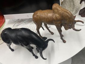 Lot of 2 Bulls large papier-mache figurines