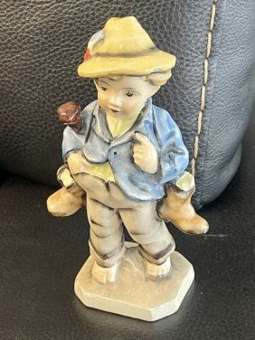 Friedel Bavaria Made in Western Germany hand painted porcelain figurine 3.5" Tall