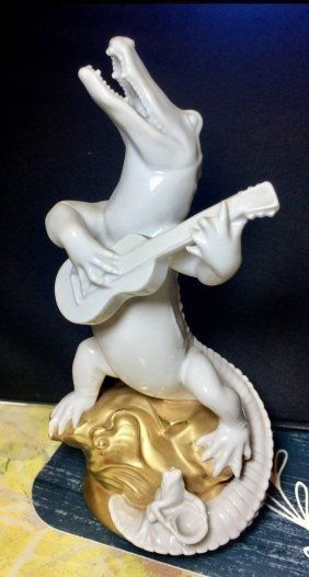 Antique Rosenthal Bavaria Singing Crocodile with guitar and Frog collecting money Porcelain Germany