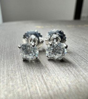 Women's Studs TW 0.76 cts Lab Grown Diamond Round E VS1, w/g 14k