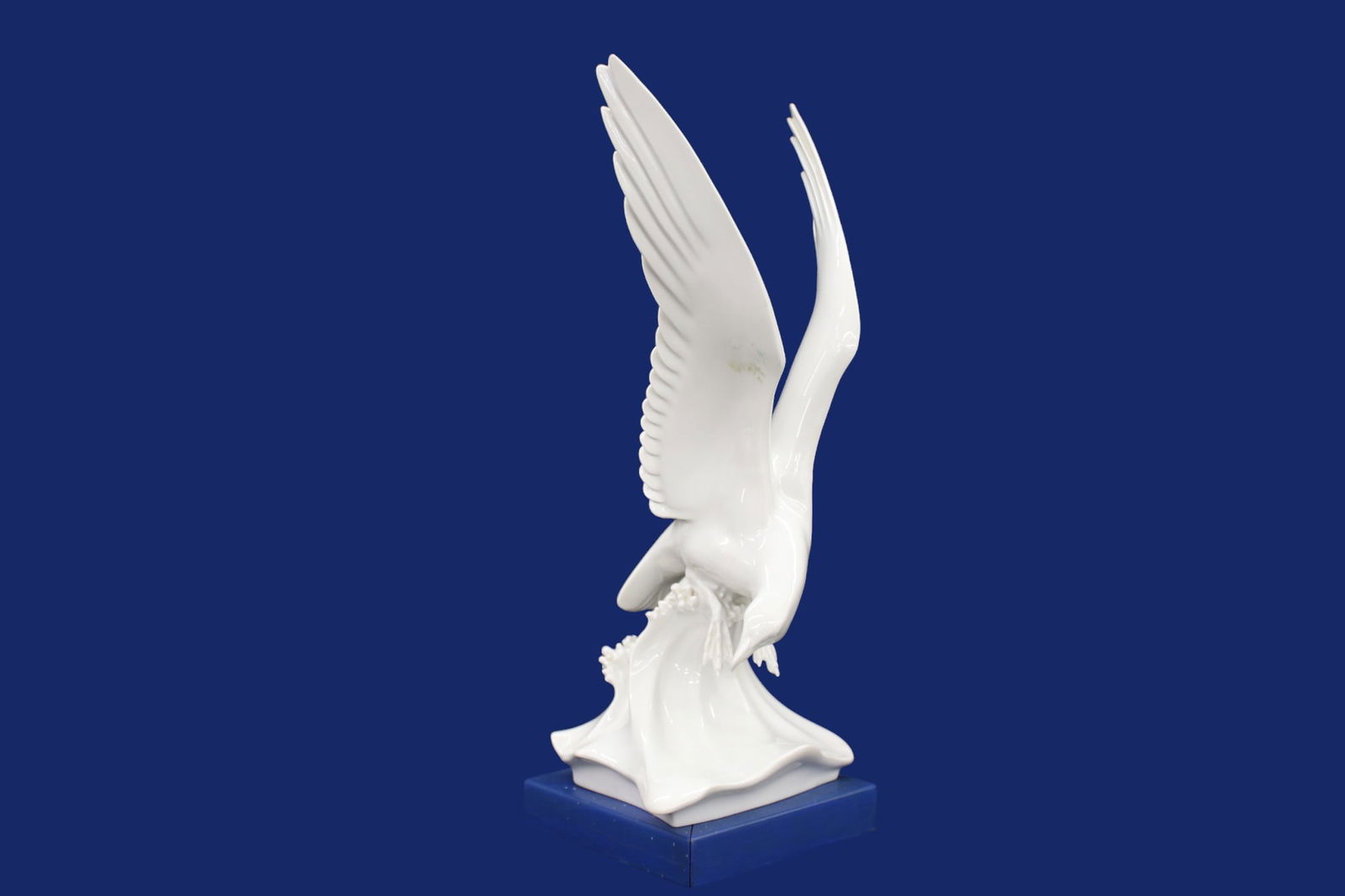 Vintage Porcelain Seagull Figurine By Max Esser For Meissen Circa 1930s (1 of 12)