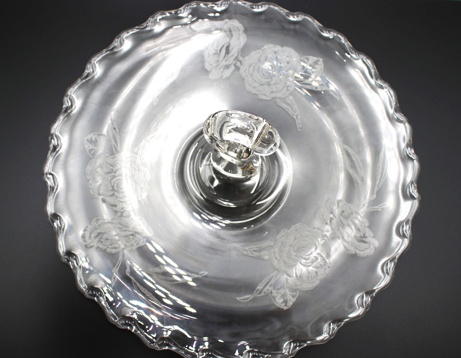Fostoria Century Glass Serving Plate with Center Handle (1 of 3)