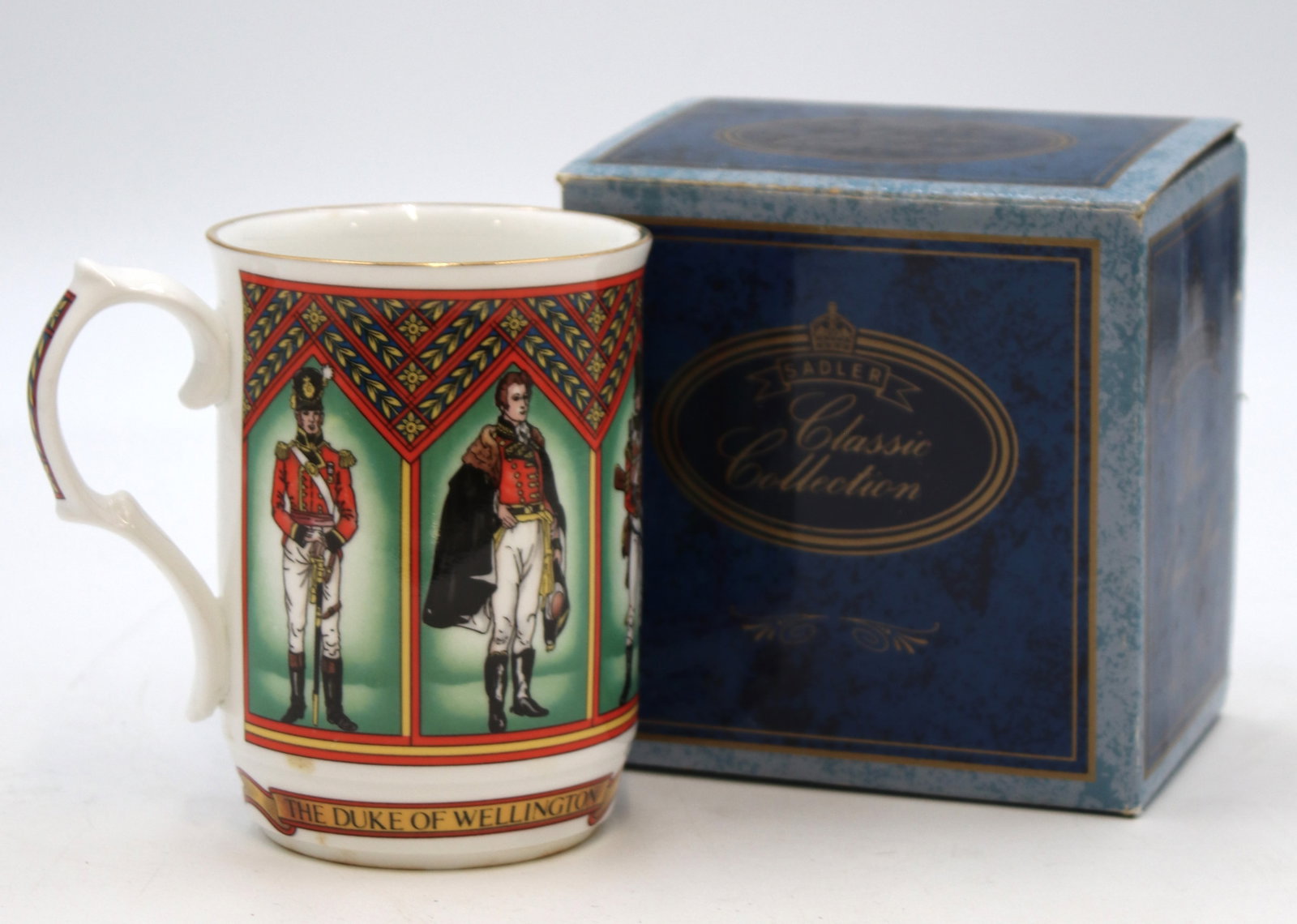 Vintage SADLER "The Duke of Wellington" Coffee mug.: Vintage SADLER Coffee Mug "The Duke of Wellington". Beautiful coffe mug represents a picture of the Duke of Wellington 7 Soldiers of the battle of Waterloo. The Iron Duke. A leading political and mili