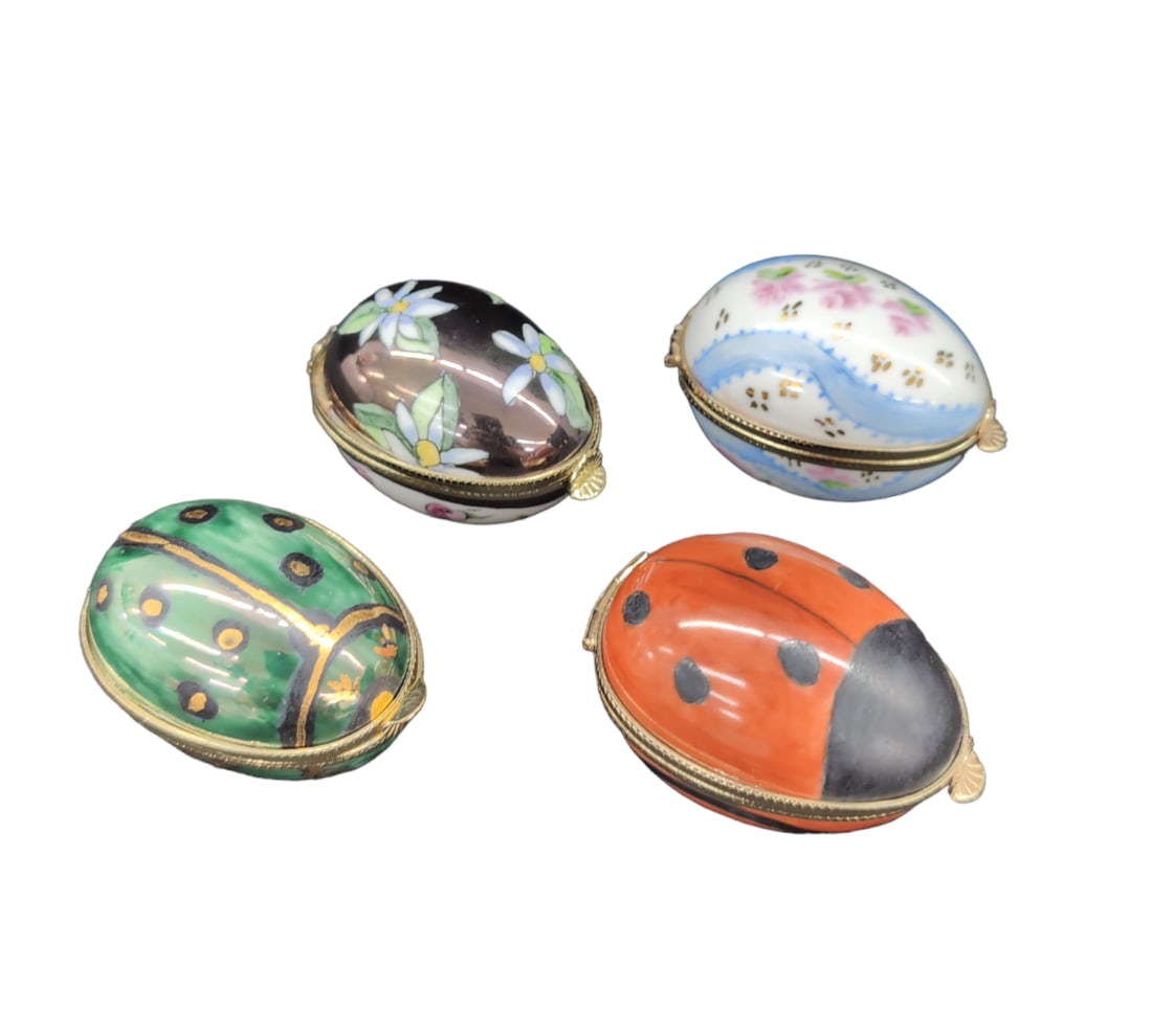 Sandy M Jacobs 95 jewelry boxes. Signed inside . Set of 4: • Title: Sandy M. Jacobs '95 Jewelry Boxes (Set of 5) • Description: A set of 5 beautifully crafted jewelry boxes by Sandy M. Jacobs, signed inside and dated '95. • Artist: Sandy M. Jac
