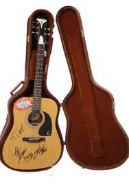 EPIPHONE PRO-1 NA ACOUSTIC GUITAR HAND-SIGNED BY GUNS N' ROSES