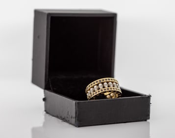 SAINTS RAW 14K WHITE AND YELLOW GOLD RING 18.11g. SIZE 9.5