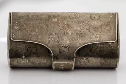 GUCCI METALIC CLUTCH BAG