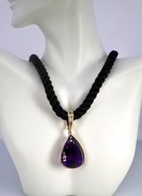 18K 25 CT. AMETHYST PENDANT NECKLACE BY "J.YANES" WITH APPRASAL