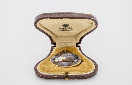RUSSIAN ANTIQUE GOLD WITH DIAMONDS MOSS AGATE BROOCH