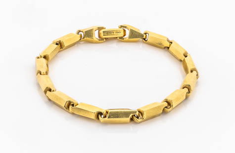 DAVID YURMAN 18K GOLD STREAMLINE LINK BRACELET: Title, medium: David Yurman (DY) Streamline link bracelet 18K Yellow Gold Origin, year: USADimensions: 8.2' in long 3' X 3'in, size 7 1/2" (19.1cm)