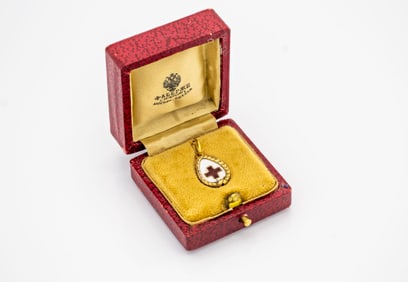 Russian Imperial Faberge Era 14K Gold Enamel Red Cross Pendant