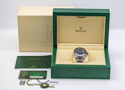 Rolex GMT-Master II Watch 126710BLNR "Batman" 40mm: Brand: Rolex Model Name: GMT-Master II Model Number: 126710LNR Nickname: Batman Year of production: 2011-2025, date of purchase Sep. 2020<