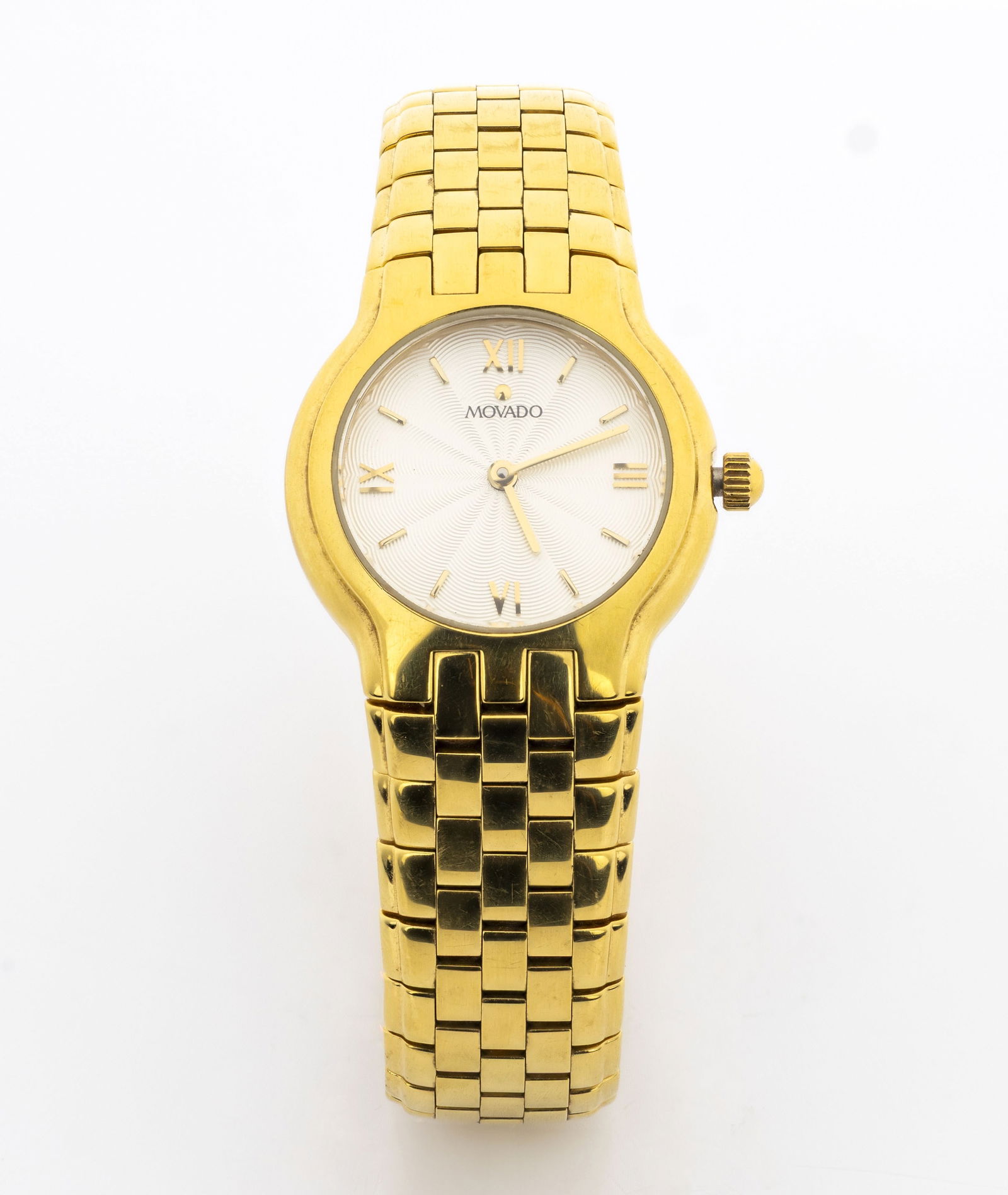 Movado Museum Watch 87 E4 1852 Roman Numerals: Brand: Movado Model: Museum 887 E4 1852 water resistantMaterial: Stainless Steel, Gold plated, Saphire crystal Serial number: 6012598movement type:
