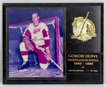 Cordie Howe Photo Limited Edition 78/1850 with Autograph. COA included.