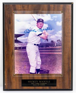 Mickey Mantle New York Yankees Hall of Famer Autographed Plaque: Title: Mickey Mantle New York Yankees Hall of Famer Autographed Plaque Description: Framed autographed photo of Mickey Mantle in classic New York Yankees pinstripes, commemorating his legendary career