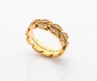 Tiffany&Co Victoria Vine Band Ring 18K Yellow Gold with Diamonds, 6 mm Wide