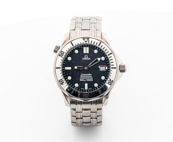 Omega Seamaster Professional 300M chronometer "James Bond Watch"