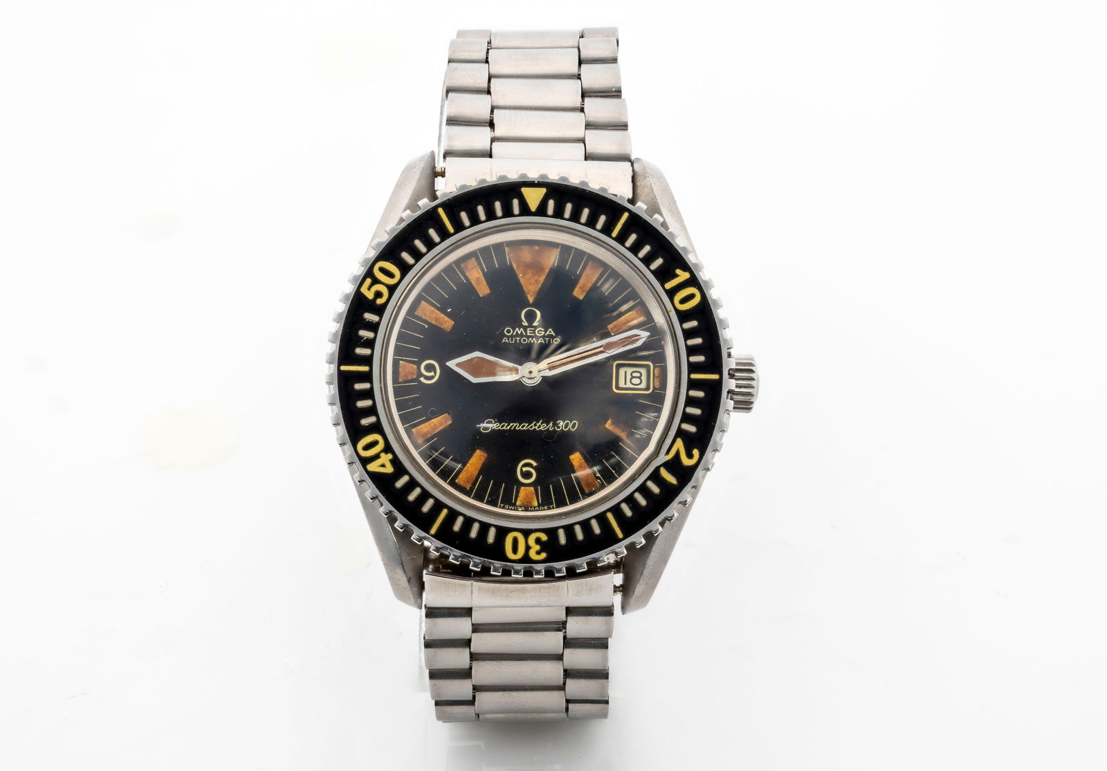 Omega 166024 Seamaster 300 Big Triangle 1968 Watch: Descripton: This Vintage Omega 1968 Seamaster 300 "Big Triangle" 166024Brand: OMEGA Model: Seamaster 300 "Big Triangle" Year of production: 1968 Mo