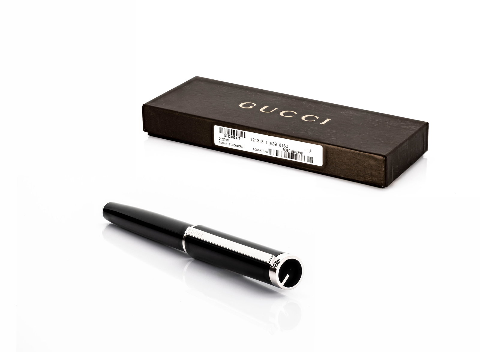 Gucci Black Lacquer and Palladium-Plated Rollerball Pen (1 of 6)