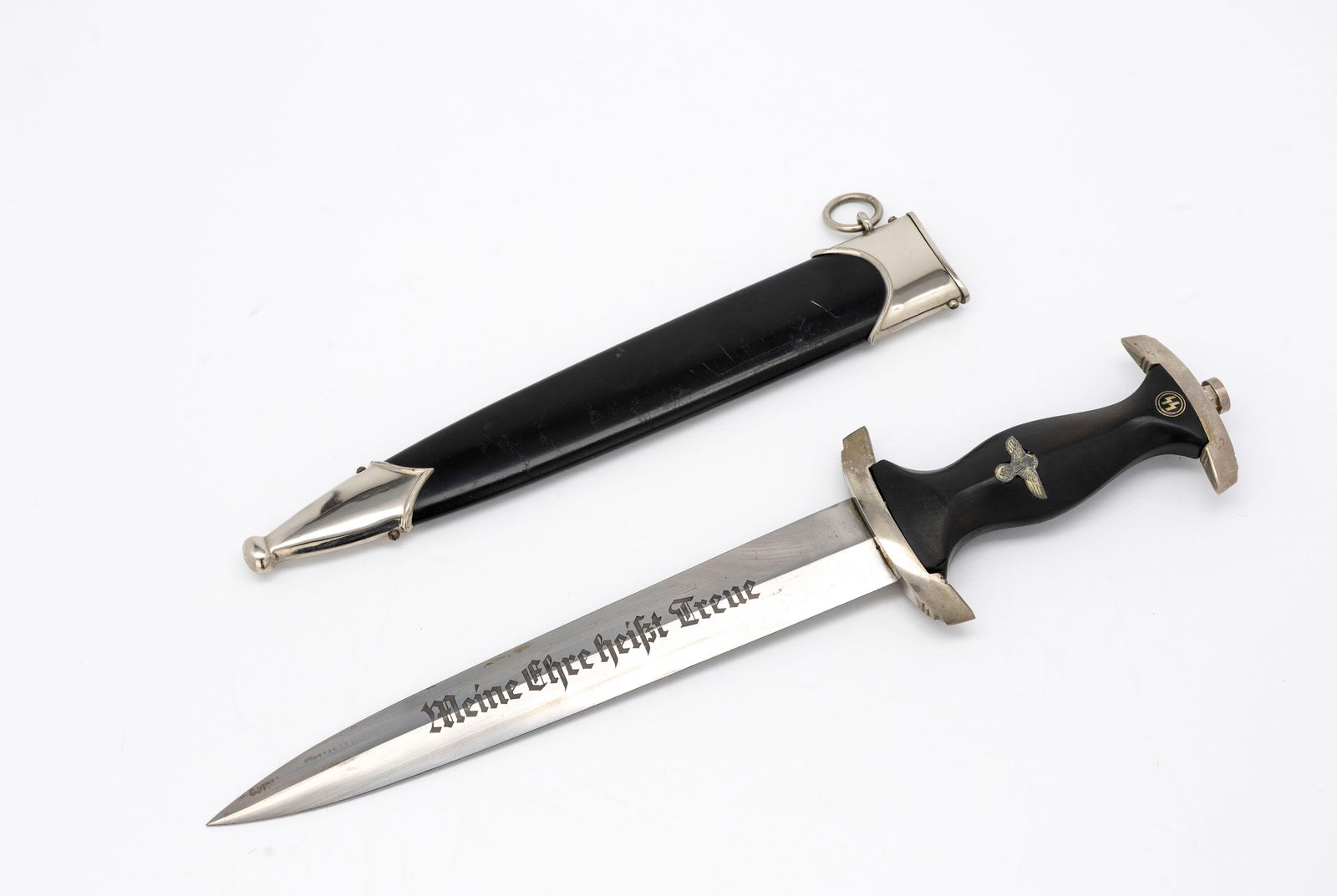 Model 1933 Dress Dagger, RZM 941/37 Marked with Scabbard (1 of 8)