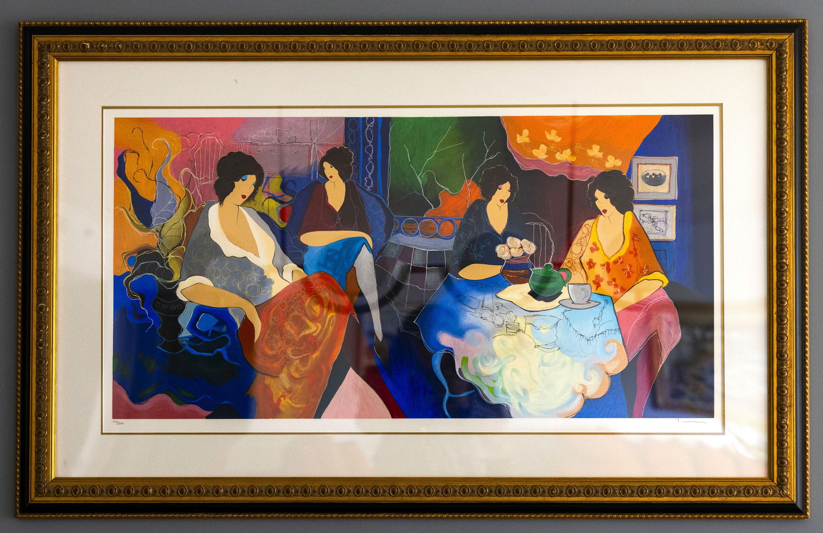 Itzchak Tarkay (1935-2012), late 20th century, Small Talk, Serigraph Ltd 176/350: Artist, Year, Title: Itzchak Tarkay (1935–2012), late 20th century, Small Talk Origin: Hungary / Israel Medium: Hand-signed color serigraph on paper Dimensions: