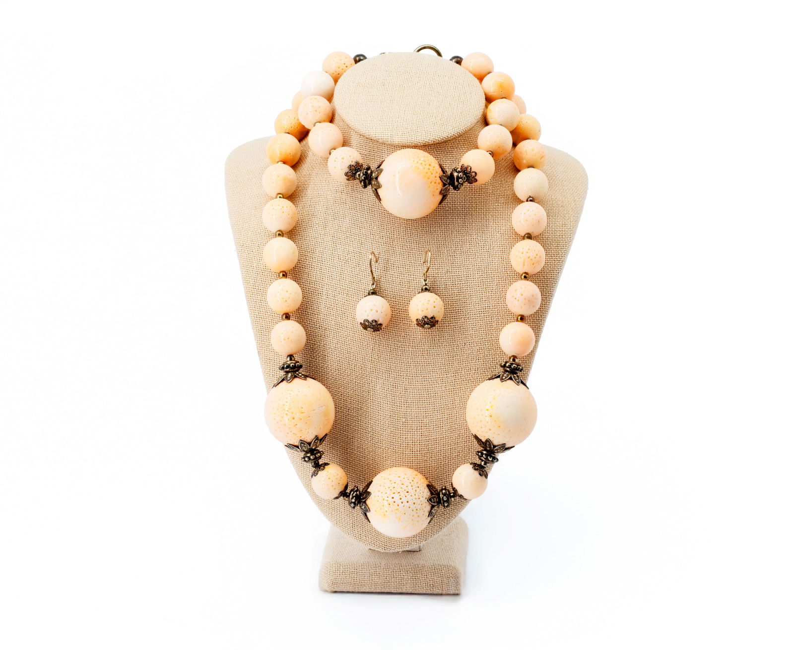 Coral Bead Jewelry Set with Sterling Silver 925: Title: Coral Bead Jewelry Set with Sterling SilverDimensions: Necklace length: 17 in, Bracelet length: 9 in, Earrings length: 1 inMaterial: Coral, sterling silver (stamped 925)Description: Matching