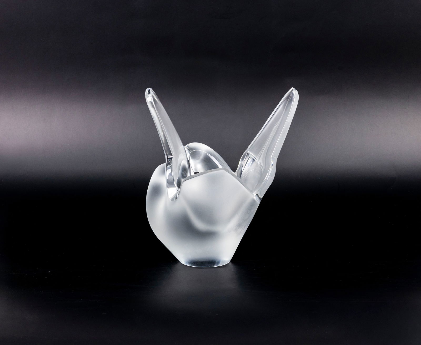 Lalique France "Sylvie" Love Birds Frosted Crystal Sculpture (1 of 7)